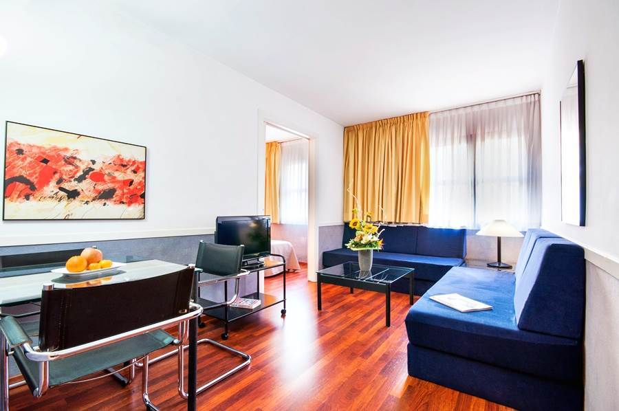 Apartamentos Descartes Barcelona Exteriör bild