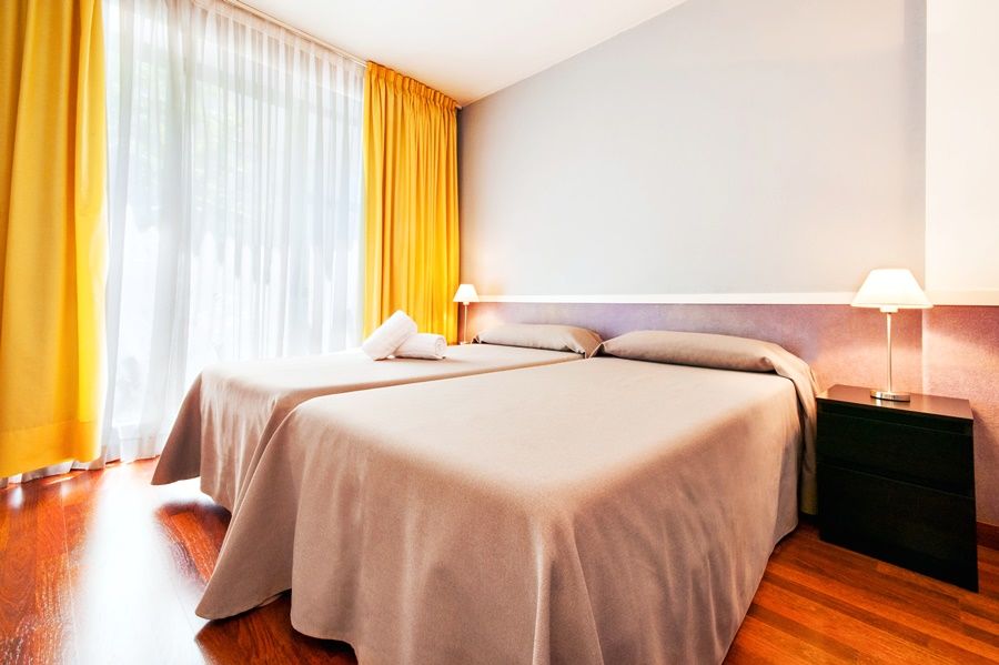 Apartamentos Descartes Barcelona Exteriör bild